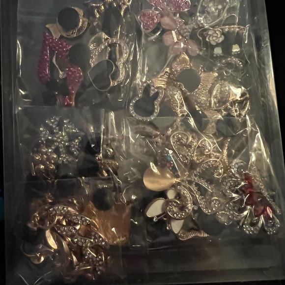 Shoe Charms - Picture 2 of 3